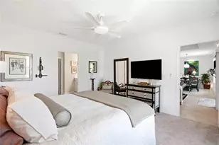 9860 Last Lgt Gln, Parrish, FL 34219 - Photo 10