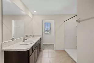 13904 Wineberry Dr, Dade City, FL 33525 - Photo 16