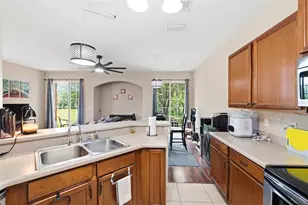 7710 Red Mill Cir, New Port Richey, FL 34653 - Photo 10