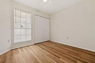 7607 Glades Ct, Tampa, FL 33637 - Photo 6