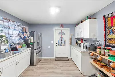 2908 18th Street W, Bradenton, FL 34205 - Photo 20