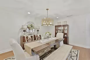 412 Stoneham Dr, Sun City Center, FL 33573 - Photo 12