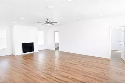 10121 Evanston Lane, Wesley Chapel, FL 33545 - Photo 4