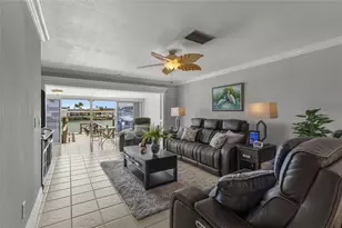 531 Boca Ciega Point Blvd S, Saint Petersburg, FL 33708 - Photo 8