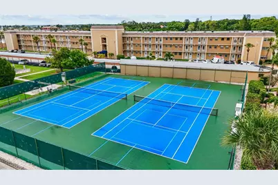 531 Boca Ciega Point Boulevard S #531, Saint Petersburg, FL 33708 - Photo 54