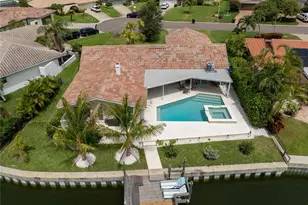 1924 Michigan Ave NE, Saint Petersburg, FL 33703 - Photo 1