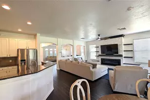 4023 Huntingdale Ct, Wesley Chapel, FL 33543 - Photo 8