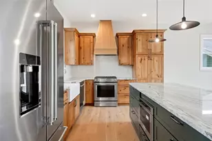 2540 1st Ave N, Saint Petersburg, FL 33713 - Photo 14