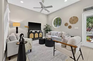 447 13th Ave N, Saint Petersburg, FL 33701 - Photo 10