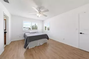 901 Harbour House Dr, Indian Rocks Beach, FL 33785 - Photo 18