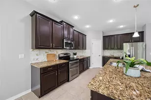 1405 Parker Den Dr, Ruskin, FL 33570 - Photo 52