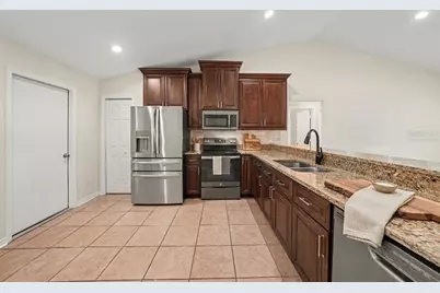 8603 Boysenberry Drive, Tampa, FL 33635 - Photo 4