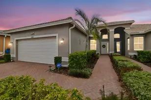 4834 Marble Springs Cir, Wimauma, FL 33598 - Photo 2