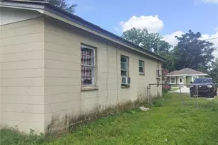 310 Faison St, Plant City, FL 33563 - Photo 4
