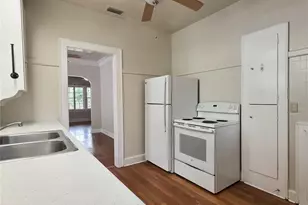 2135 Burlington Ave N, Saint Petersburg, FL 33713 - Photo 10