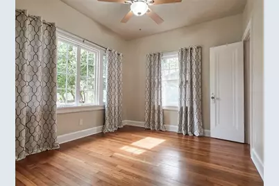 2135 Burlington Avenue N, Saint Petersburg, FL 33713 - Photo 16