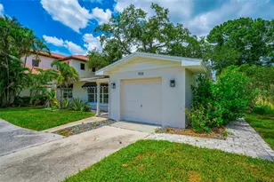 910 Snell Isle Blvd NE, Saint Petersburg, FL 33704 - Photo 8