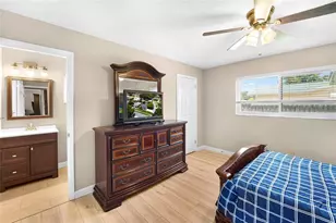 3300 62nd St N, Saint Petersburg, FL 33710 - Photo 18