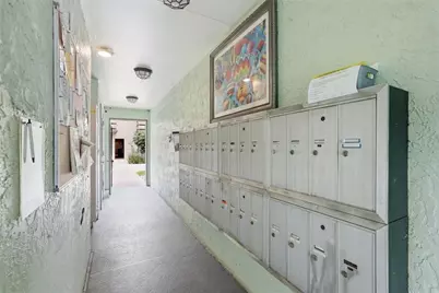 5973 Terrace Park Drive N #109, Saint Petersburg, FL 33709 - Photo 4