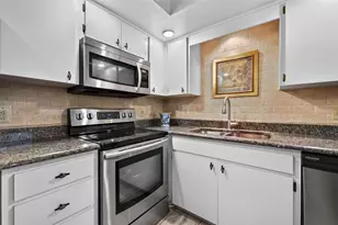 2291 Americus Blvd W, Clearwater, FL 33763 - Photo 10