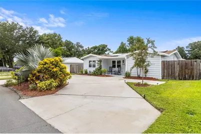 5425 47th Avenue N, Saint Petersburg, FL 33709 - Photo 44