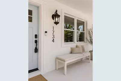 1734 Maryland Avenue NE, Saint Petersburg, FL 33703 - Photo 1