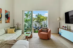 718 14th Ave S, Saint Petersburg, FL 33701 - Photo 12