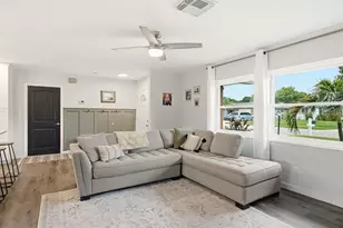 3229 Spanish Moss Ln, Palm Harbor, FL 34684 - Photo 6