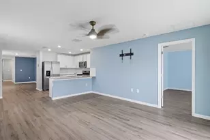 36076 Sunflower Hl Dr, Zephyrhills, FL 33541 - Photo 26