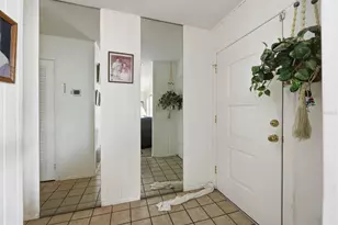 6448 30th Ave N, Saint Petersburg, FL 33710 - Photo 4