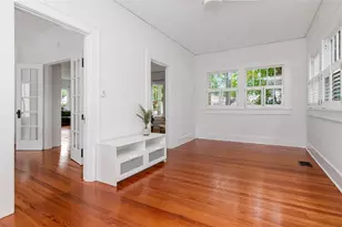 126 8th Ave NE, Saint Petersburg, FL 33701 - Photo 14