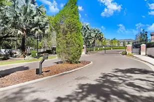5036 Blue Latan Ln, Tampa, FL 33610 - Photo 32