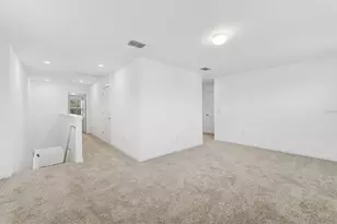 9740 Crescent Moon Dr, Riverview, FL 33578 - Photo 12