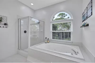 760 Soundview Drive, Palm Harbor, FL 34683 - Photo 44