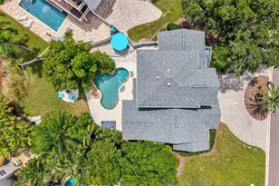 760 Soundview Dr, Palm Harbor, FL 34683 - Photo 4