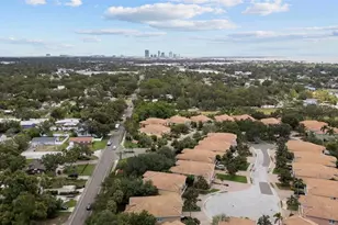 185 Banyan Bay Dr, Saint Petersburg, FL 33705 - Photo 44