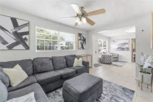 4610 71st St N, Saint Petersburg, FL 33709 - Photo 8