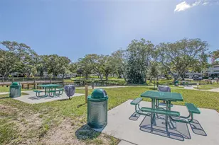 2469 Franciscan Dr, Clearwater, FL 33763 - Photo 40