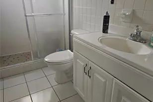 2469 Franciscan Dr, Clearwater, FL 33763 - Photo 4