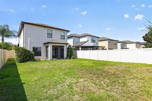 10105 Newminster Loop, Sun City Center, FL 33573 - Photo 14