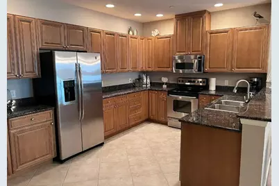 505 Mandalay Avenue #72, Clearwater Beach, FL 33767 - Photo 2
