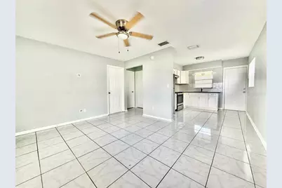 10812 Hannaway Drive #C, Riverview, FL 33578 - Photo 4