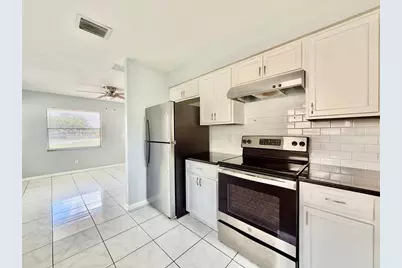 10812 Hannaway Drive #C, Riverview, FL 33578 - Photo 8