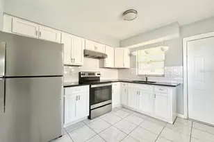 10812 Hannaway Dr, Riverview, FL 33578 - Photo 6