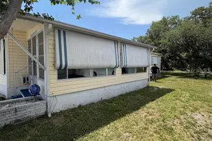 833 Jolanda Cir, Venice, FL 34285 - Photo 16