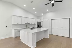 6549 Brentwood Dr., Zephyrhills, FL 33542 - Photo 10