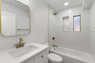 6549 Brentwood Dr., Zephyrhills, FL 33542 - Photo 22
