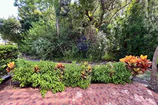 2460 Persian Dr, Clearwater, FL 33763 - Photo 32