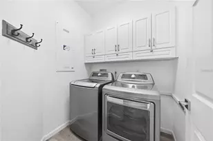 5610 Golden Isles Dr, Apollo Beach, FL 33572 - Photo 16