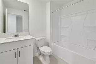 2665 Buttercup Lucine Ln, Ruskin, FL 33570 - Photo 24